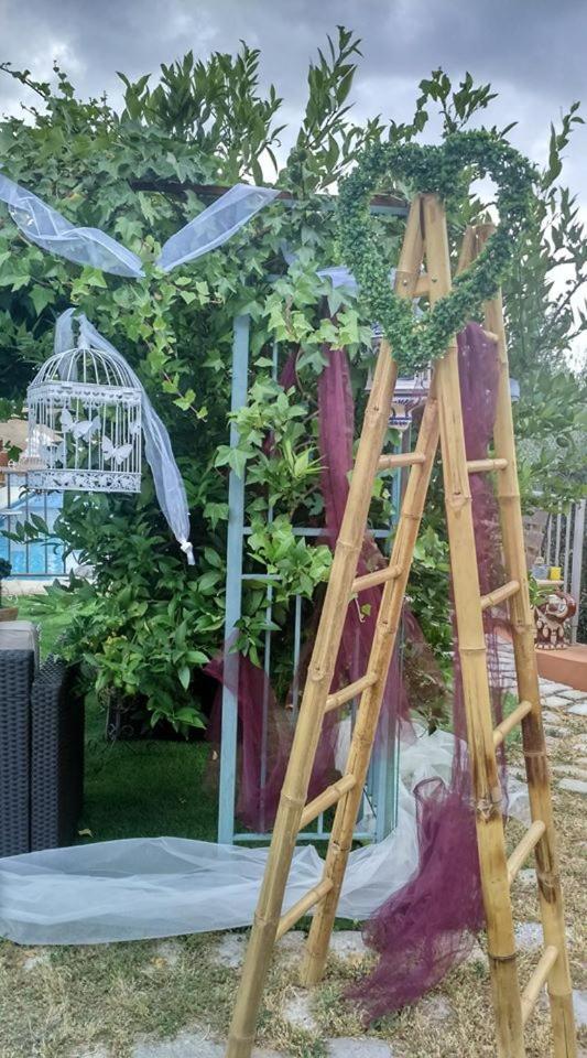 Laurel De La Reina Bed & Breakfast - Boutique ลาซูเบีย ภายนอก รูปภาพ