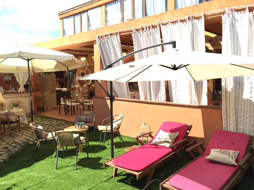 Laurel De La Reina Bed & Breakfast - Boutique ลาซูเบีย ภายนอก รูปภาพ