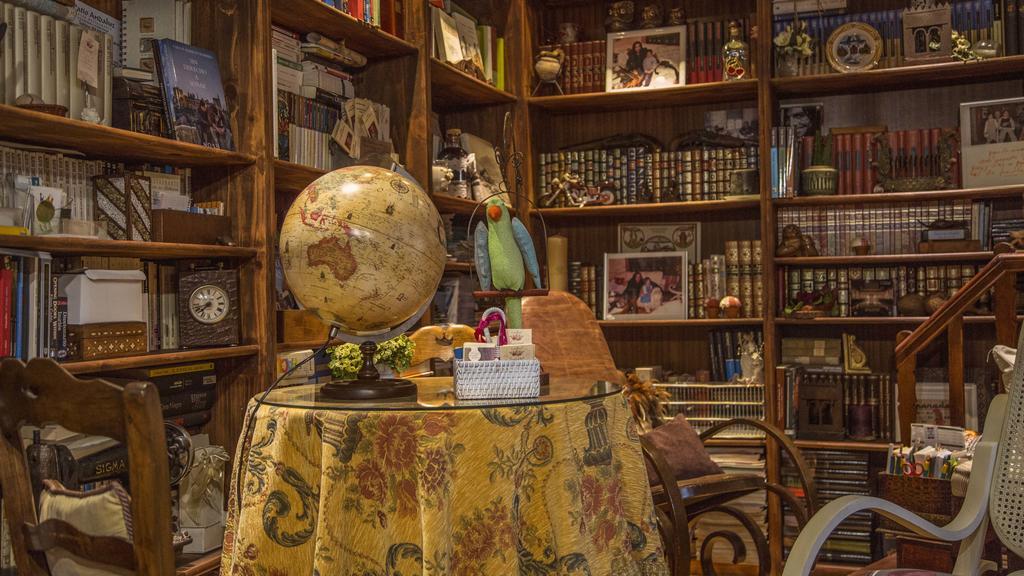 Laurel De La Reina Bed & Breakfast - Boutique ลาซูเบีย ภายนอก รูปภาพ