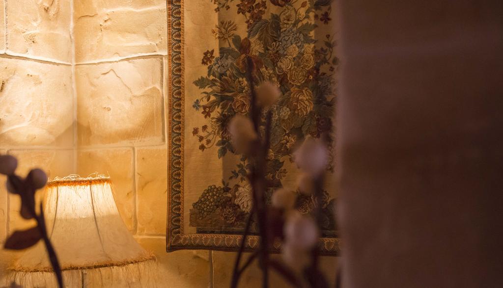 Laurel De La Reina Bed & Breakfast - Boutique ลาซูเบีย ภายนอก รูปภาพ