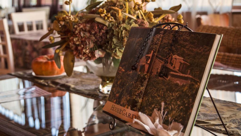 Laurel De La Reina Bed & Breakfast - Boutique ลาซูเบีย ภายนอก รูปภาพ