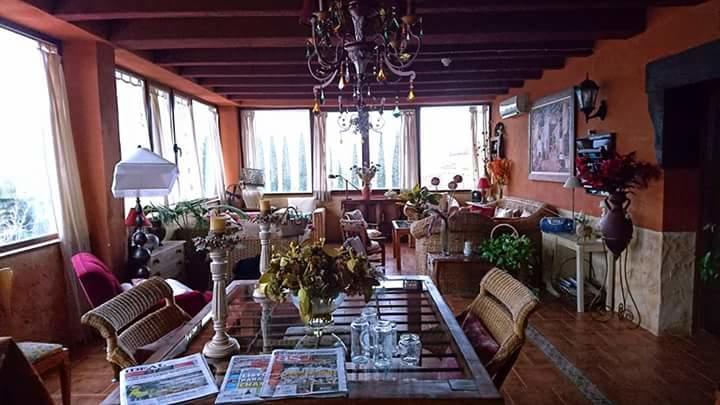 Laurel De La Reina Bed & Breakfast - Boutique ลาซูเบีย ภายนอก รูปภาพ