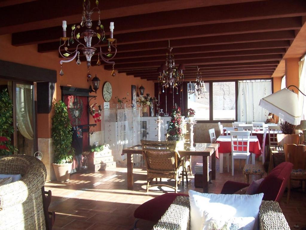 Laurel De La Reina Bed & Breakfast - Boutique ลาซูเบีย ห้อง รูปภาพ