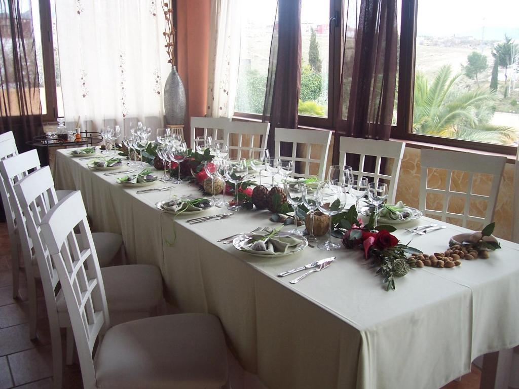 Laurel De La Reina Bed & Breakfast - Boutique ลาซูเบีย ภายนอก รูปภาพ