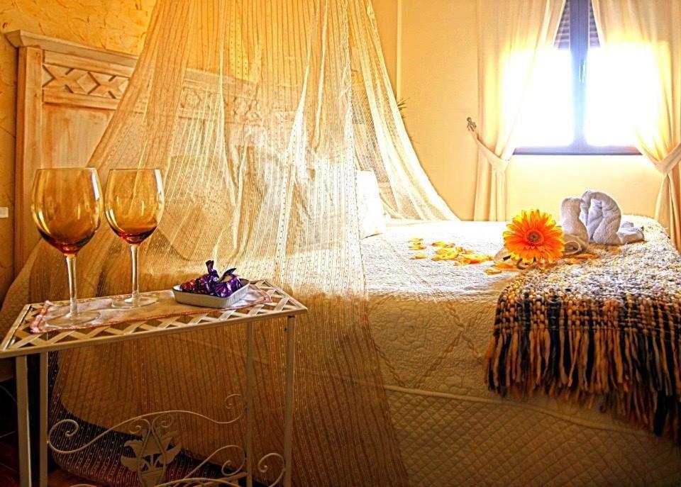 Laurel De La Reina Bed & Breakfast - Boutique ลาซูเบีย ภายนอก รูปภาพ