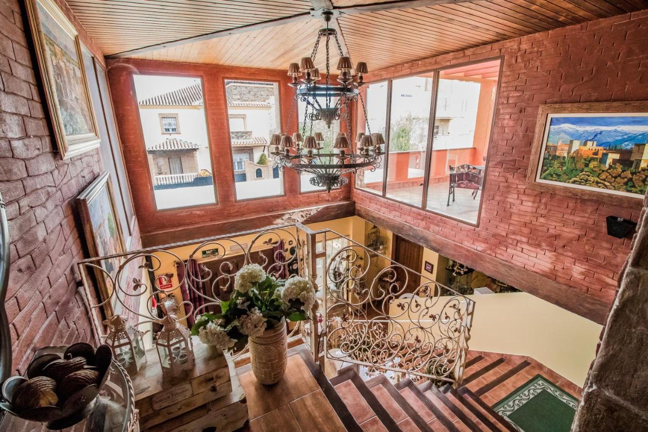 Laurel De La Reina Bed & Breakfast - Boutique ลาซูเบีย ภายนอก รูปภาพ